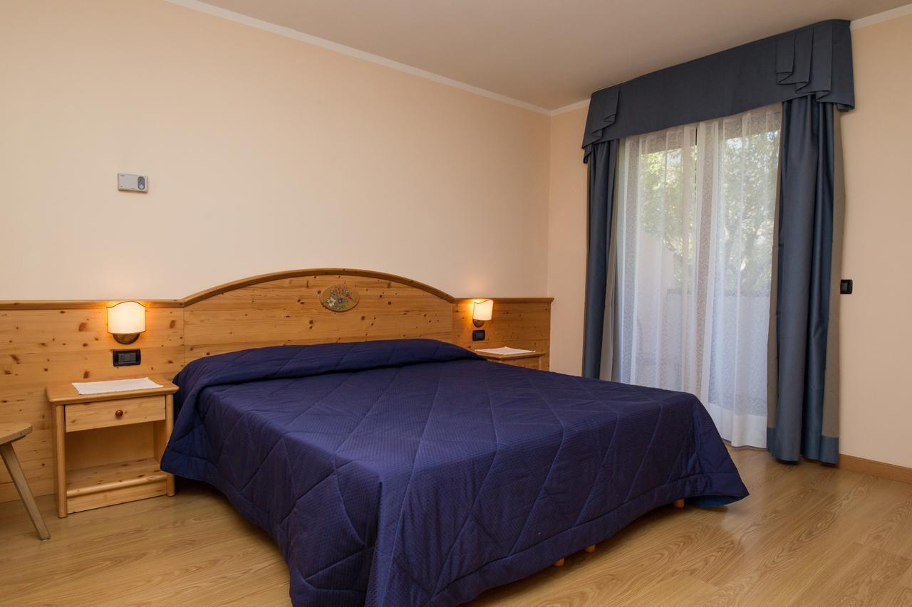 Hotel Al Prato Fiera Di Primiero Ngoại thất bức ảnh