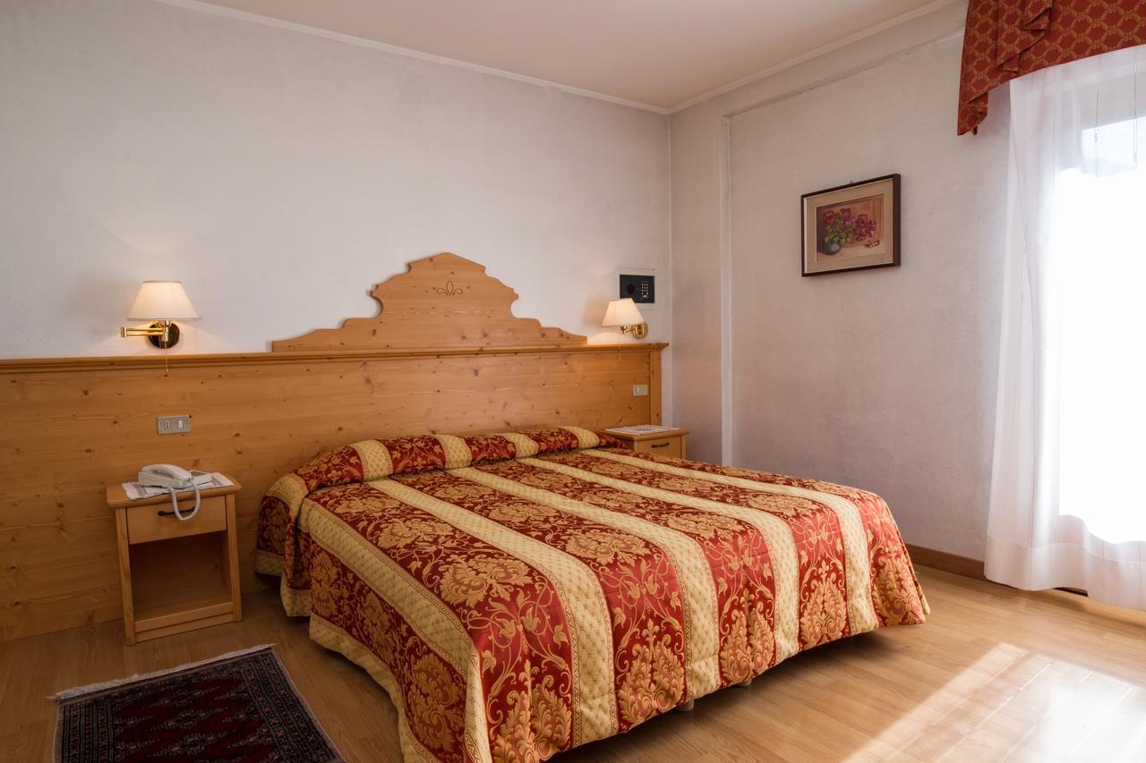 Hotel Al Prato Fiera Di Primiero Ngoại thất bức ảnh