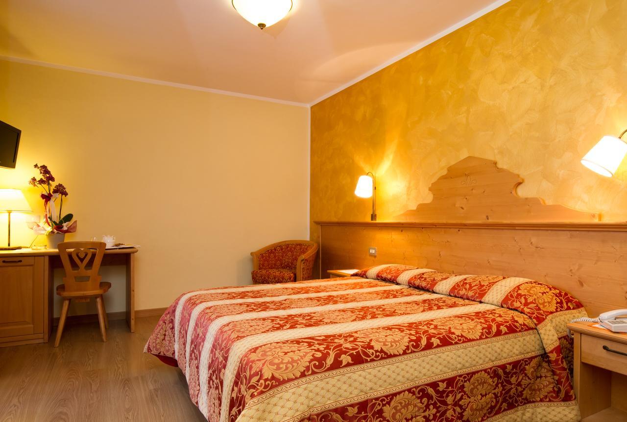 Hotel Al Prato Fiera Di Primiero Ngoại thất bức ảnh