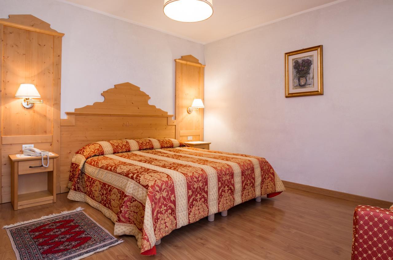 Hotel Al Prato Fiera Di Primiero Ngoại thất bức ảnh